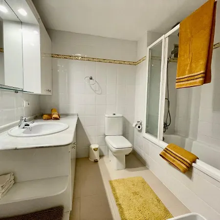 Apartamento Con Vistas Al Mar En Reserva De Apartment *